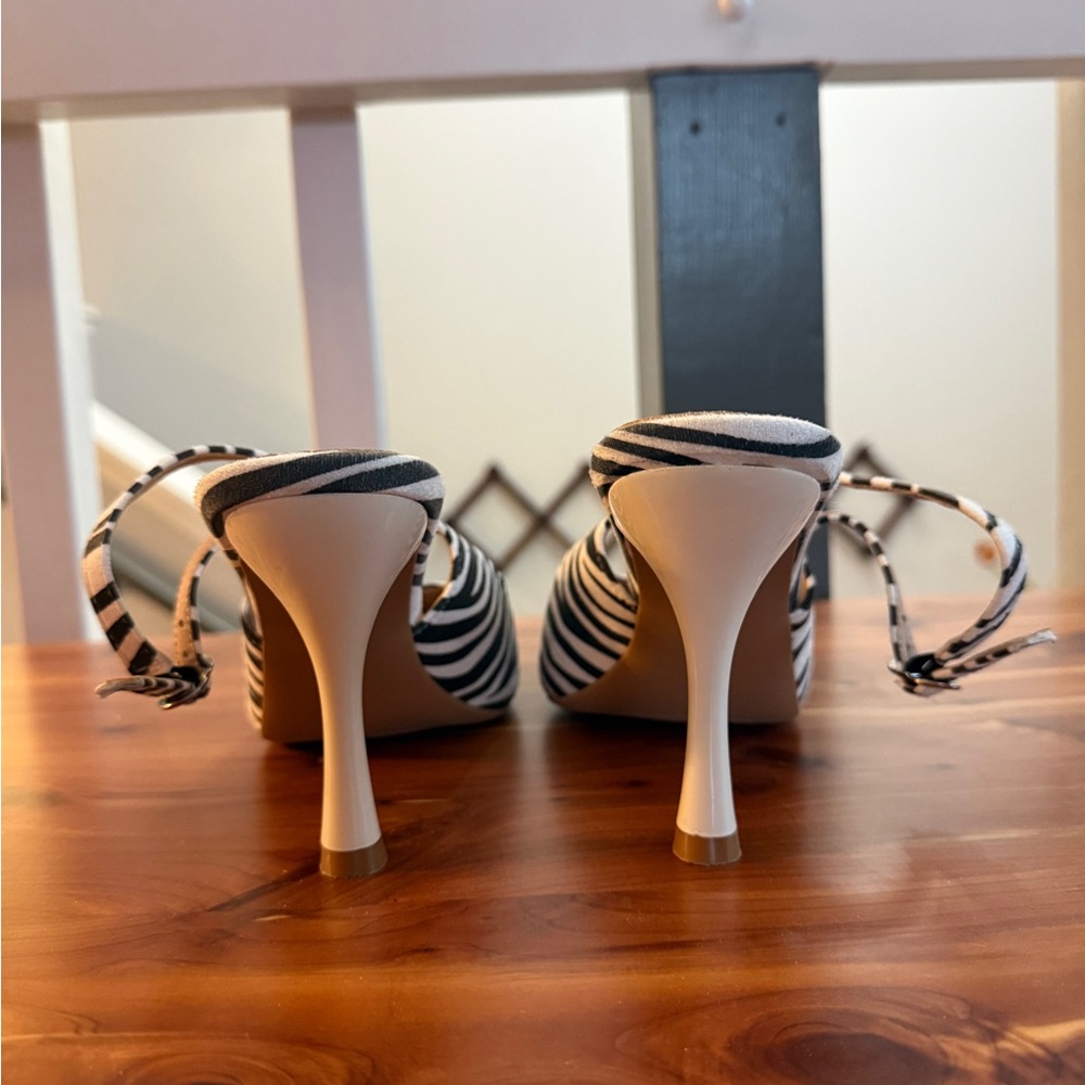 Zebra Print Pointed Toe Slingback Heels - Black & White - Picture 4 of 4